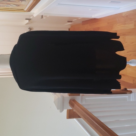 NWT- 100% CASHMERE SAKS FIFTH AVE BLACK SWEATER. XL - Picture 4 of 9